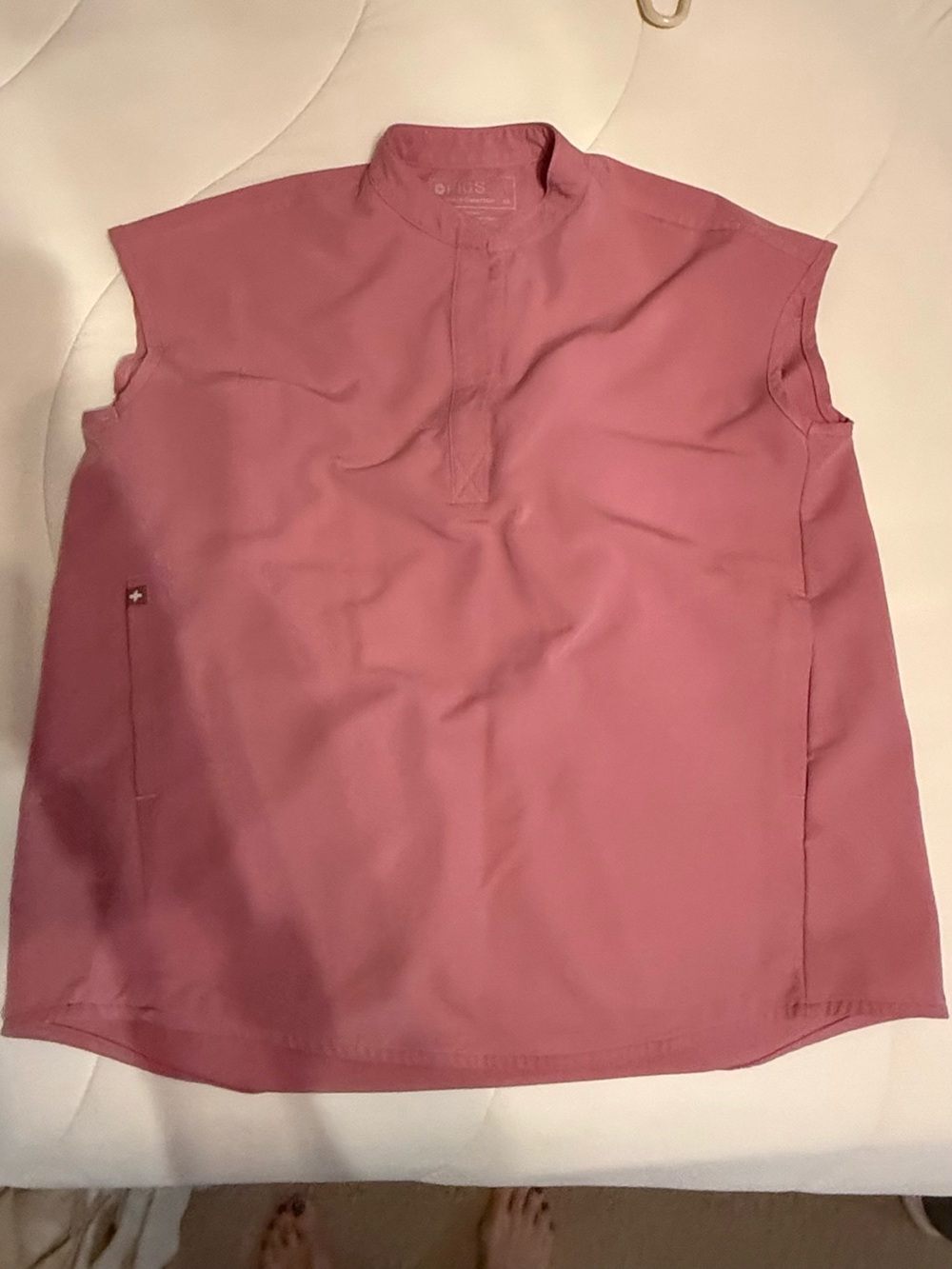 Figs Top in Chalk Pink